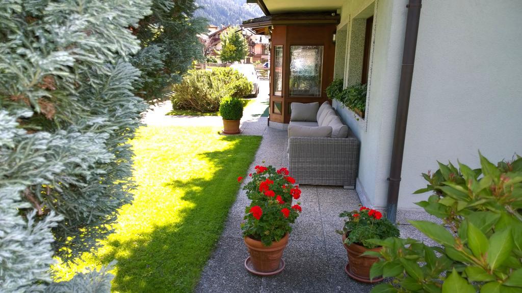 LA FELCE B&B Hotel Carisolo Exterior foto