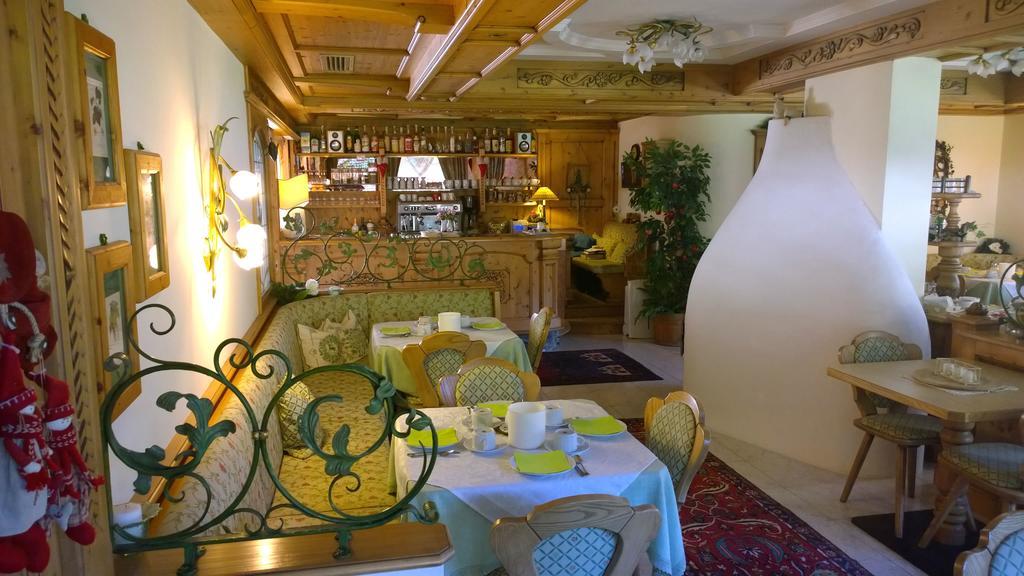 LA FELCE B&B Hotel Carisolo Exterior foto